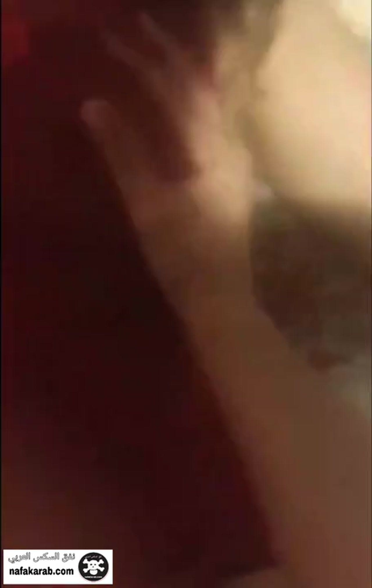 سكس محارم مصري - أخته تقوله أنا أختك ما تعمل كده وهو يكمل نياكه ويستغل هيجانها